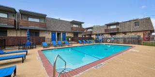 Ten Twelve West Gallery 11