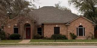 Gorgeous Home in prominent Round Rock neighborhood Gallery 1