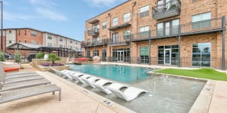 Eastbank River Walk Townhomes & Apartments Gallery 7