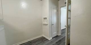 Quaint Studio, Freshly Painted, with modern fixtures, with front and back entrance, Gallery 8