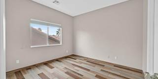 Fully Upgraded 5 Bedroom 4.5 Bathroom in Guard Gated Foothills Community! Gallery 37