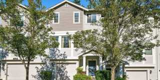Charming & Modern 2-Bedroom Ashburn Community Townhome Charming & Modern 2-Bedroom Ashburn Community Townhome Gallery 1