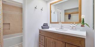 NOW AVAILABLE - Furnished Villa in Riverbend! Gallery 29