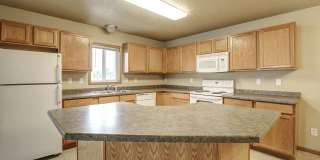 Hawk Pointe Apartments Gallery 3