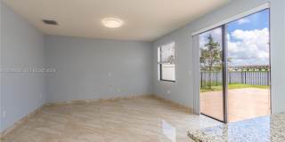 3364 W 103rd Ter Gallery 26