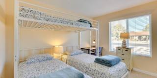 4933 W Larkspur Drive Gallery 21