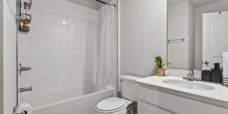 2528 Sadler Trace Way - 1 Gallery 12