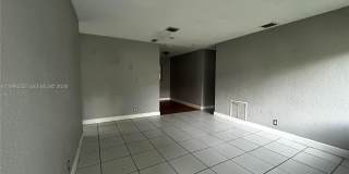 3411 NW 1st St Gallery 7