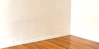 Stunning 3-Bedroom Townhome in East Oak Lane! Available NOW! Gallery 6