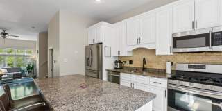 1816 S Calumet Avenue Gallery 7