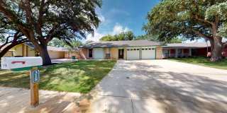 318 Renee Drive Gallery 1