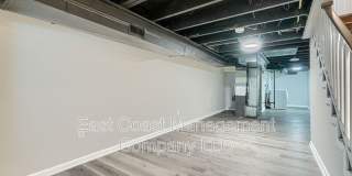 2408 Llewelyn Ave Gallery 21