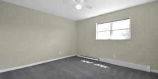 2 Bedroom Townhouse Apartment Gallery 40