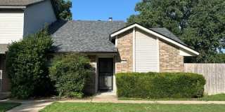 13909 Fairhill Ave Gallery 1