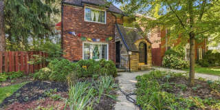 2719 Woodstock Drive 2719 Woodstock Drive Gallery 1