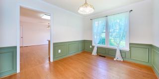 8508 SILVERDALE Road Gallery 13