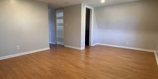 5239 W Strong St Gallery 1
