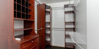 225 N 4th Street Gallery 26