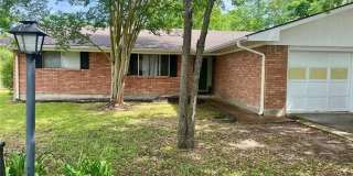 407 Fairway Drive Gallery 1