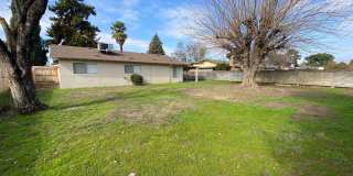 Lovely home for rent in an established neighborhood! Coming soon Lovely home for rent in an established neighborhood! Coming soon Gallery 1