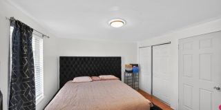 2523 Robinson Place Gallery 15