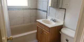 Beautiful 2 bedroom home in Chaffee Park with Huge Studio Gallery 11