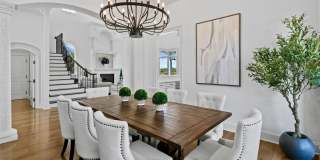 166 SE Bella Strano Gallery 16