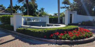 Short term starting Jan. 1, 2027 only BIRD KEY Large 4/3 canal home with heated pool Gallery 41