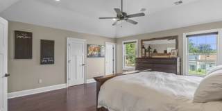 Modern Colonial Single-Family Home Gallery 24