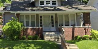 2 Bed, 1 Bath Home in Prime Kansas City Location Near Plaza & Brookside 2 Bed, 1 Bath Home in Prime Kansas City Location Near Plaza & Brookside Gallery 1