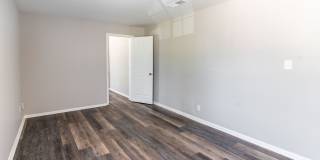 Pickwick Farms Apartments Gallery 7