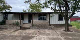 602 C St, Elgin- COMING SOON! Gallery 1