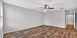 1201 Lambert Drive Gallery 21