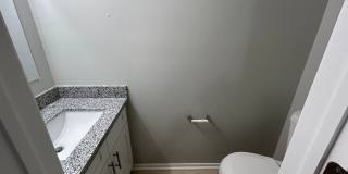 1/2 OFF 1ST MONTH RENT! Modern 3-Bed, 2.5-Bath Townhome with Granite Kitchen & New Appliances! Gallery 7