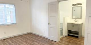 1000 Redondo Ave Gallery 4