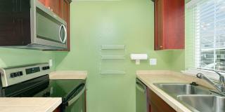 Cozy 2 bedroom, 2 bathroom condo- Federal Way Area Gallery 12