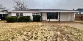 Charming 3 Bedroom Home in Brownfield! Gallery 1