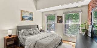 Charming Row Home | 2 Bed | 1 Bath | 950 Sf | Fenced Backyard | 2 Surface Parking Spaces Gallery 20