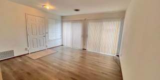 3 Bedroom 2 Bath Duplex for Rent! Gallery 3