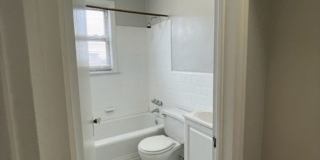 1916 R Street Gallery 25