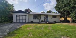 2 Bedroom, 2 Bathroom House in Burlington! Gallery 1