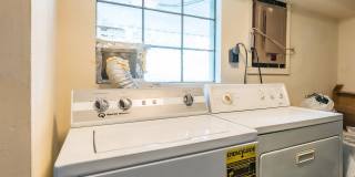 NW Rowhouse Near Georgetown University & Hospital Available Early August Gallery 18