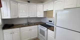 184 Easthampton H Gallery 1