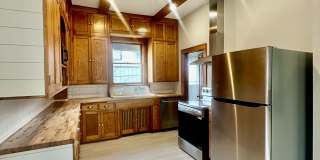 803 3rd Street Gallery 11