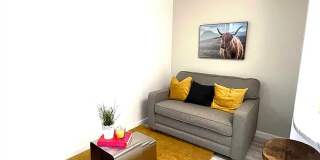 210 East 47th Street Gallery 3