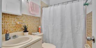 458 SW 9th St Gallery 12