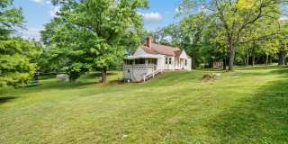 3302 South Park Road Gallery 21