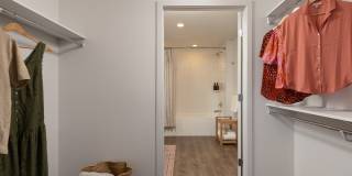 Resa Gallery 45