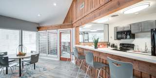The Bluffs Apartment Homes Gallery 13