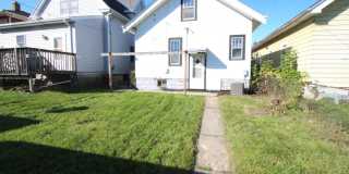 3 bedroom 1 bath West Allis home with granite counters and 2 car garage 3 bedroom 1 bath West Allis home with granite counters and 2 car garage Gallery 11